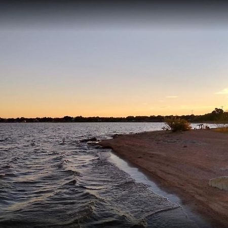Ranchette Apartment- Beach Access Small Lake View Buchanan Dam Exteriör bild